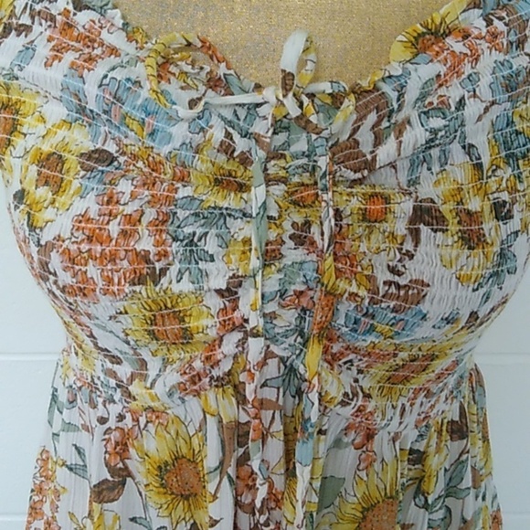 MAURICES FLOWY FLORAL OFF SHOULDER DRAWSTRING GATHERED BODICE TOP - Picture 2 of 5